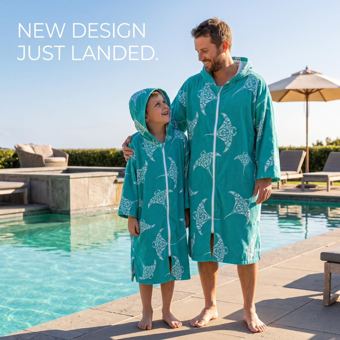 Stingray Hooded Towel (3-5y, 5-7y, 7-11y, S-M, M-L, L-XL) *Pre-Order*