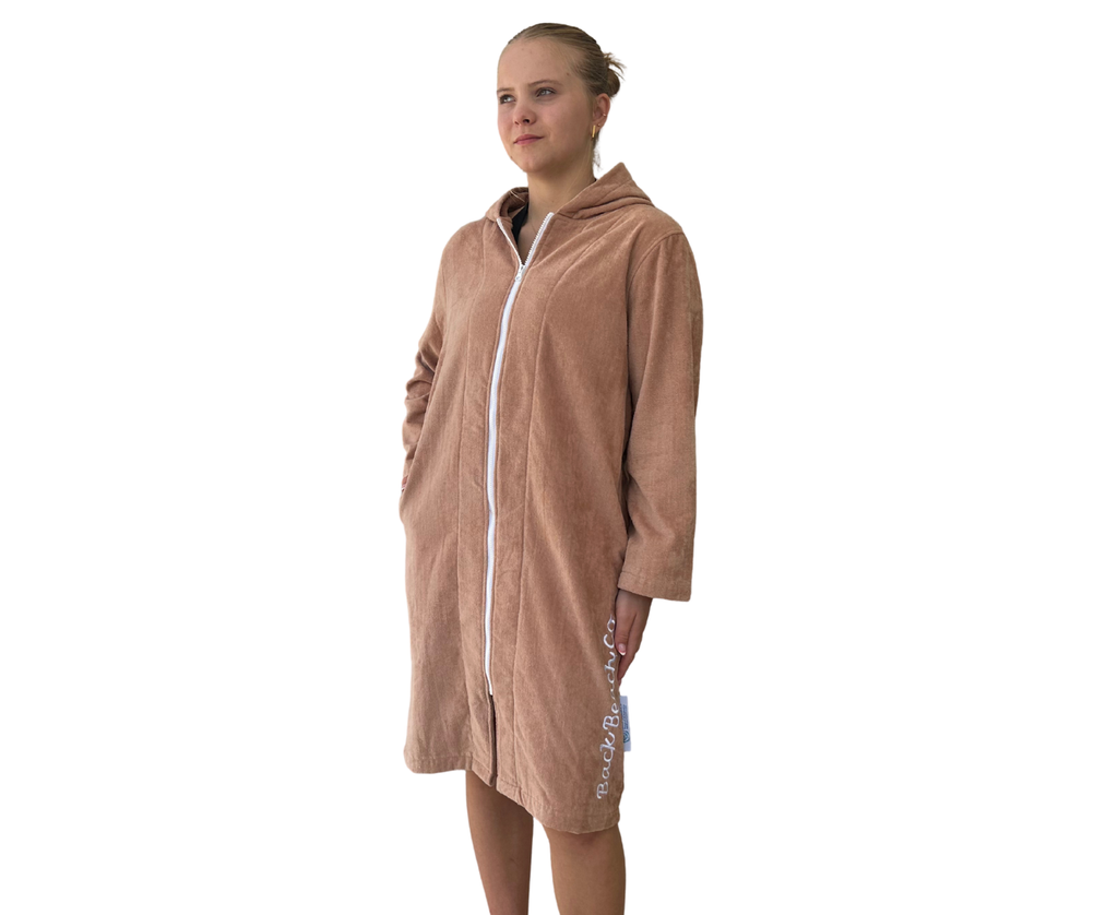 Sand Shell Hooded Towel *SALE* (3-5y, 5-7y, 7-11y, S-M, M-L, L-XL)