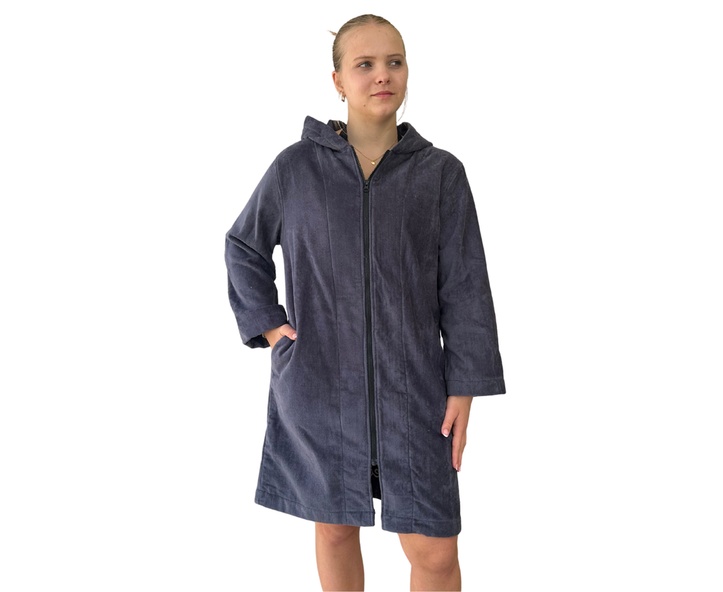 Storm Hooded Towel                                   (size 5-7y, 7-11y, S-M)