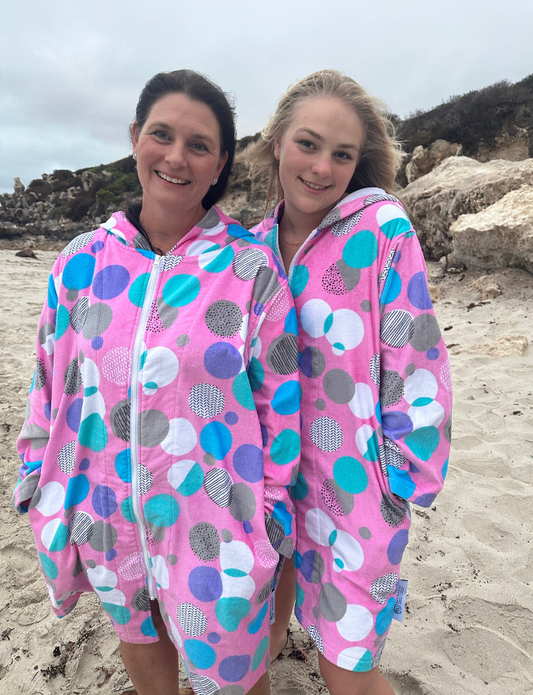 Kids and Adults Hooded Beach Towels Available in all Sizes tagged Age 3 5 years backbeachco