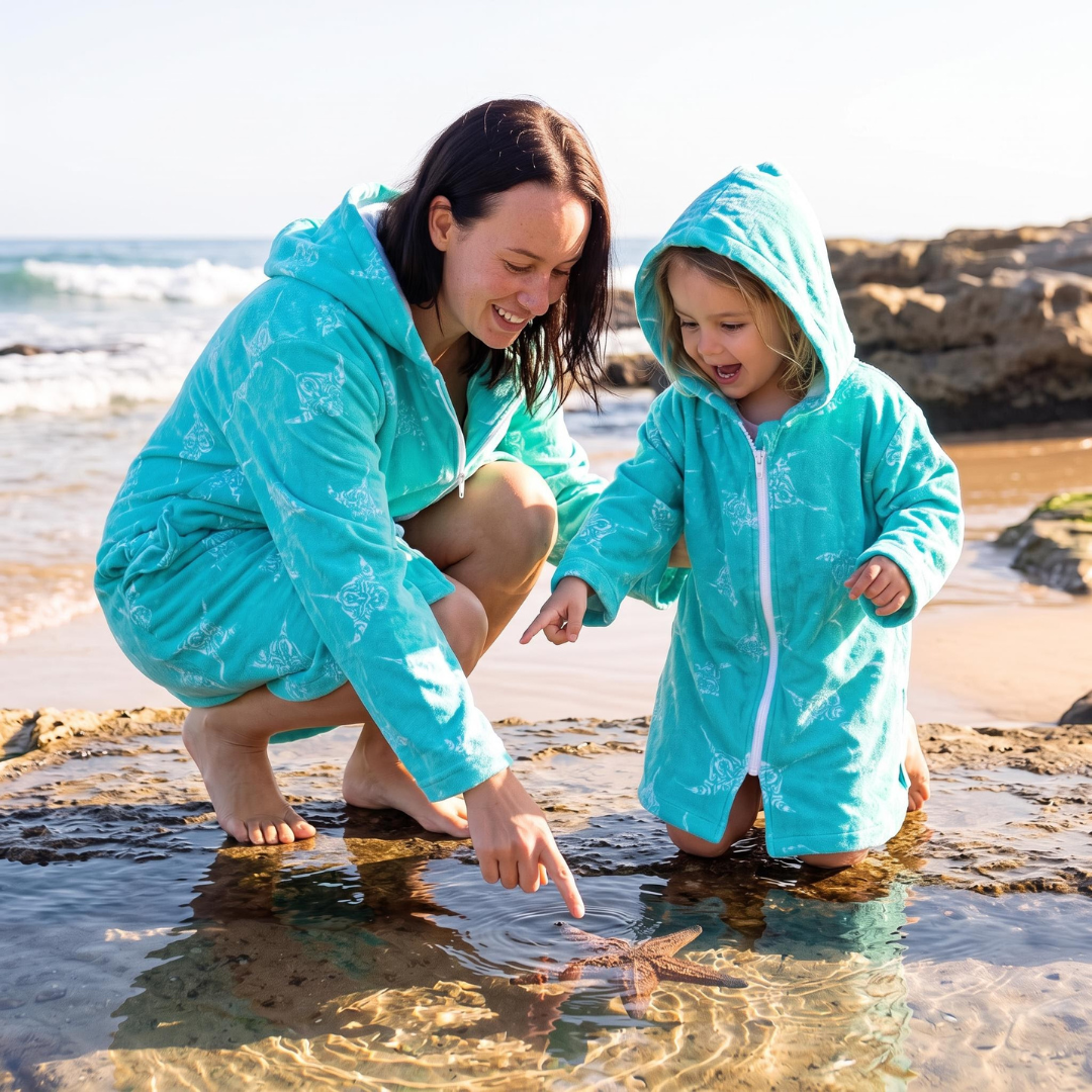 Stingray Hooded Towel (3-5y, 5-7y, 7-11y, S-M, M-L, L-XL)