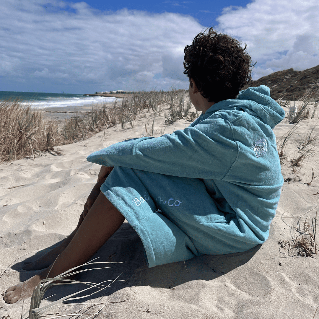 Reef Waters Hooded Towel (5-7y, 7-11y, S-M, L-XL)
