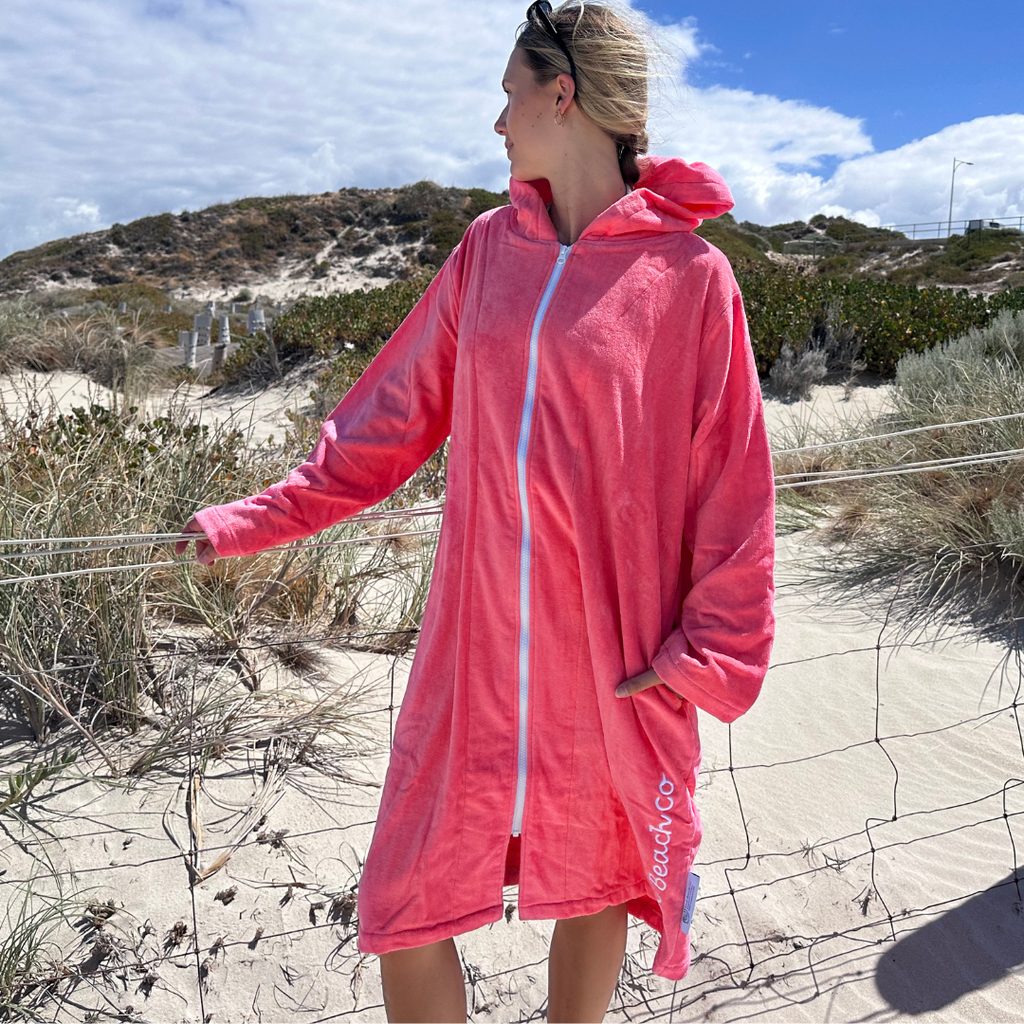 Salty Peach Hooded Towel (7-11y, S-M, M-L, L-XL)