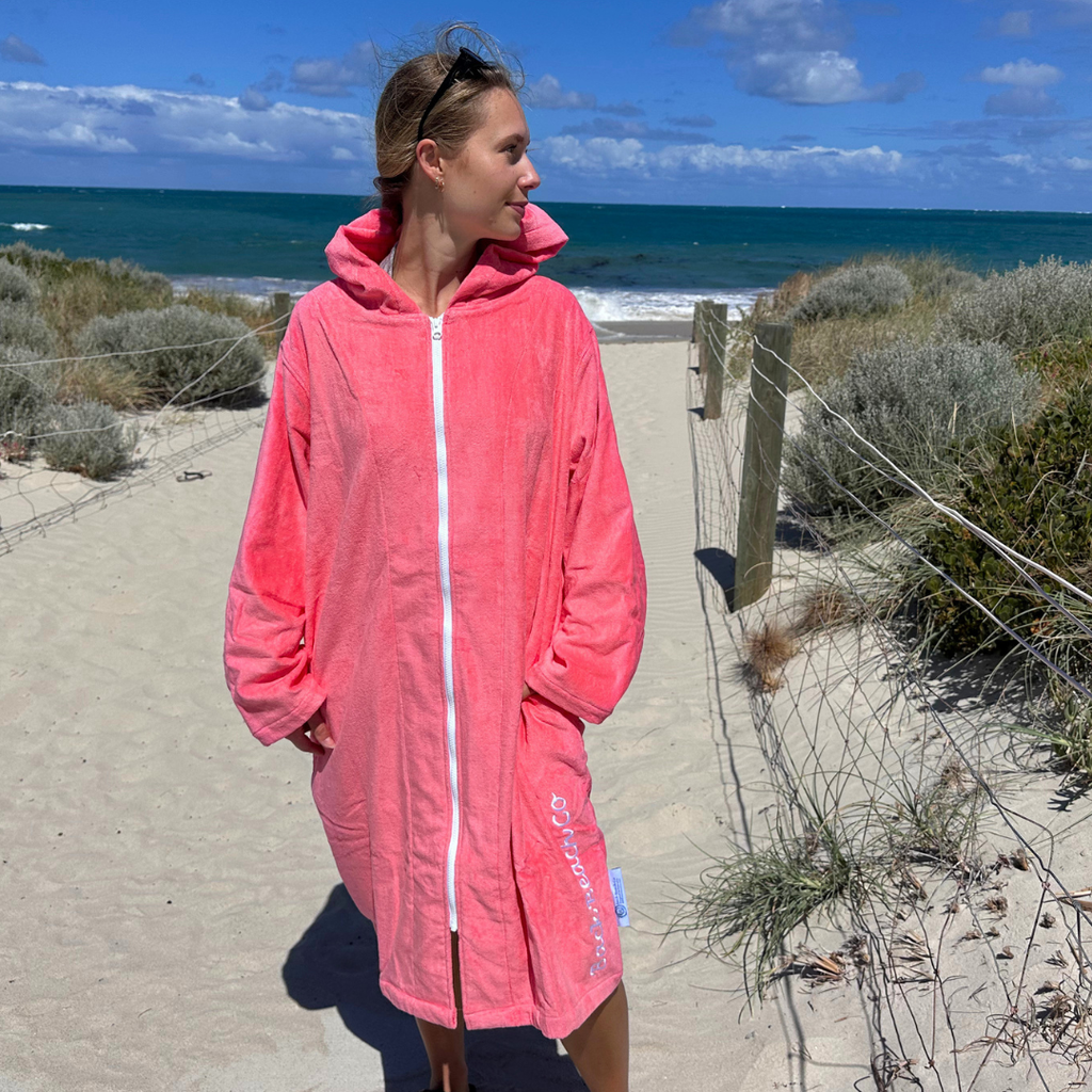 Salty Peach Hooded Towel (7-11y, S-M, M-L, L-XL)