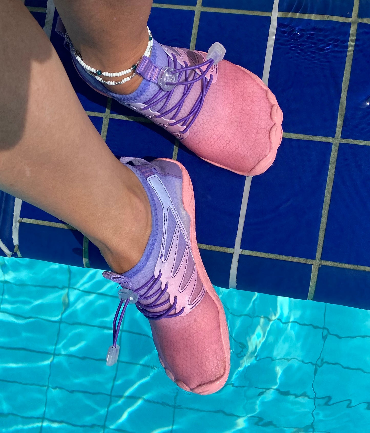 Water / Sand Shoes - Pink fade